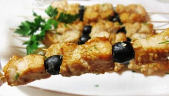 Куриный шашлык в соевом маринаде с маслинами - фото шаг 6