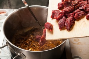 Венгерский суп-гуляш из говядины - фото шаг 5